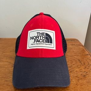 North face trucker baseball hat. Red/blue